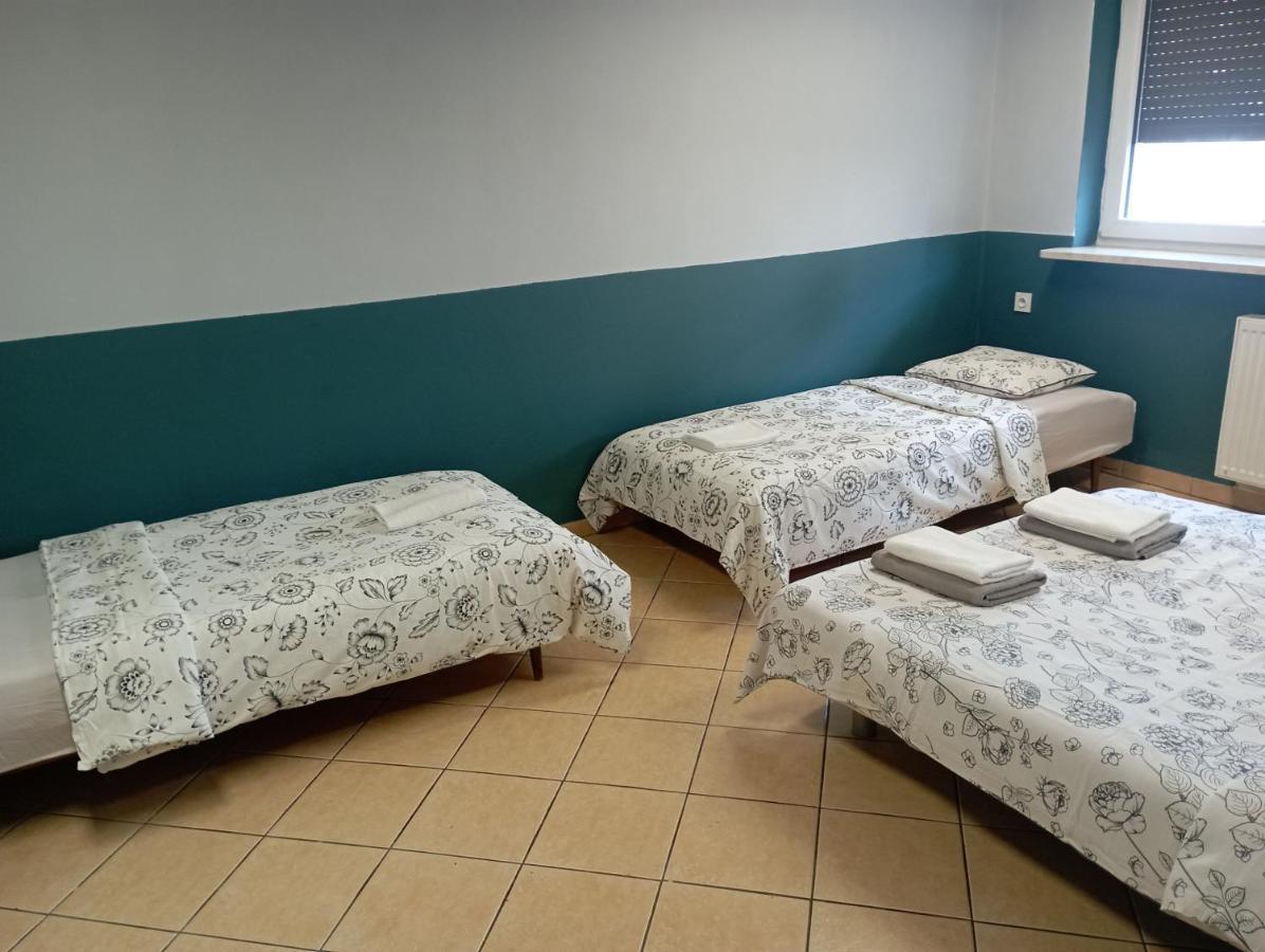 Pokoje Targowek Hotel วอร์ซอ ภายนอก รูปภาพ