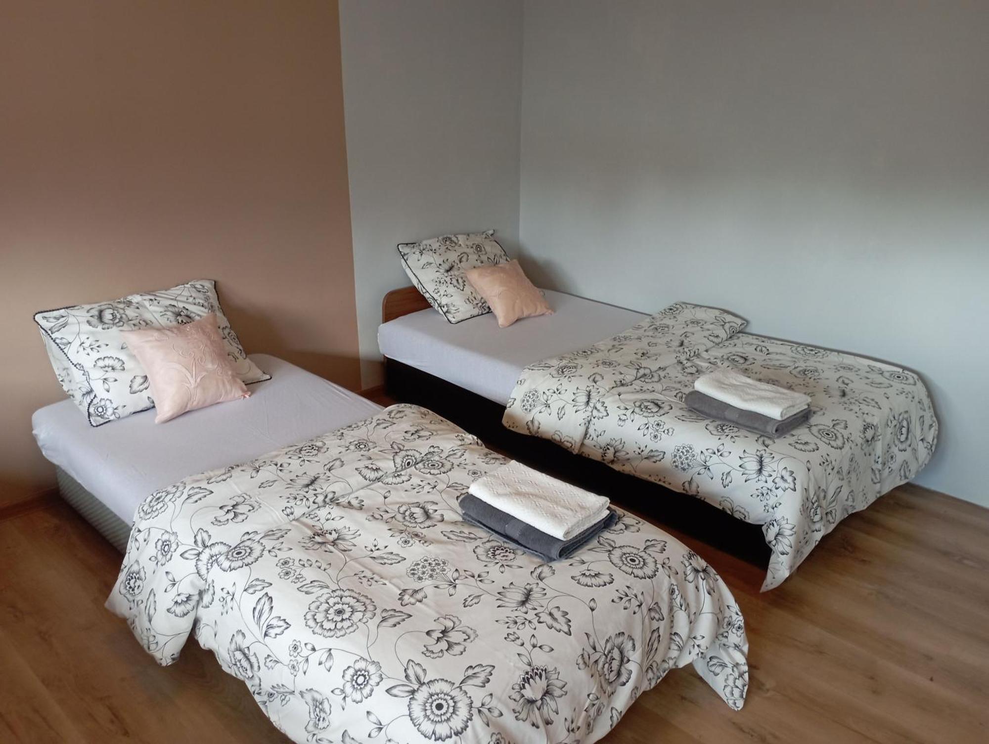 Pokoje Targowek Hotel วอร์ซอ ภายนอก รูปภาพ
